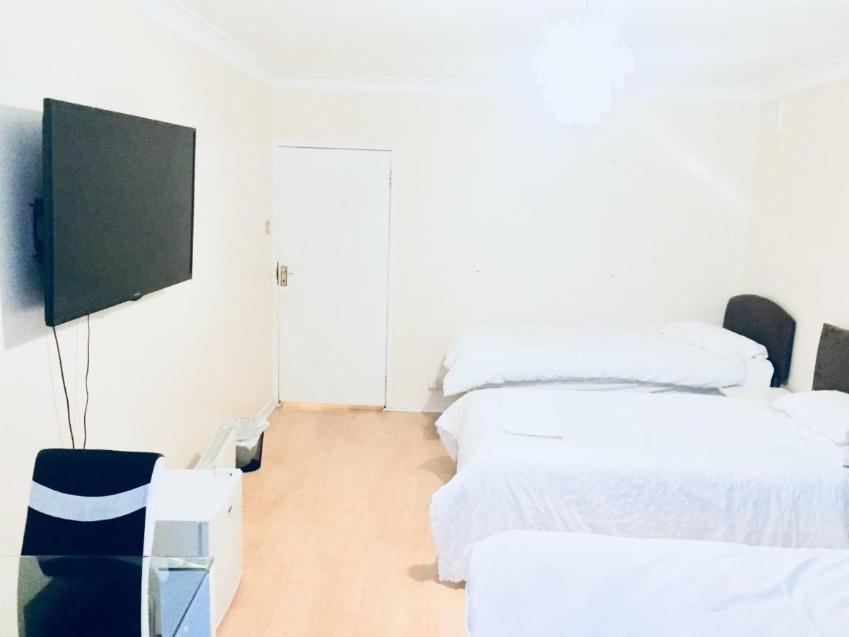 For 6 People * London