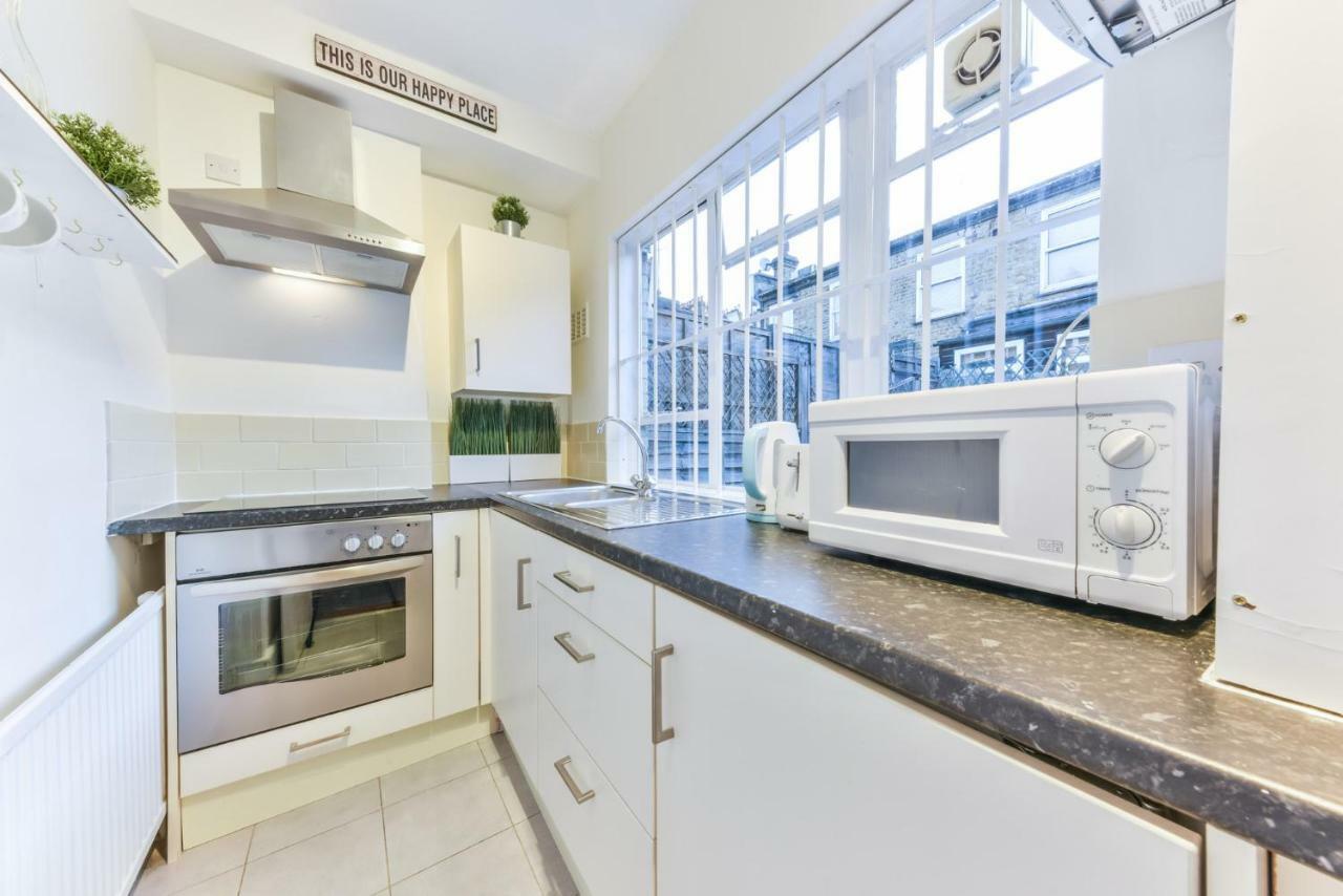 17 Bute Street Apartment *