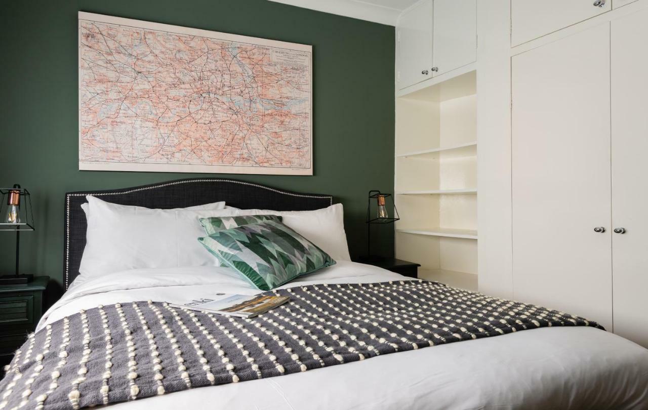 The Kensington Palace Mews - Bright & Modern 6bdr House With Garage Apartment London
