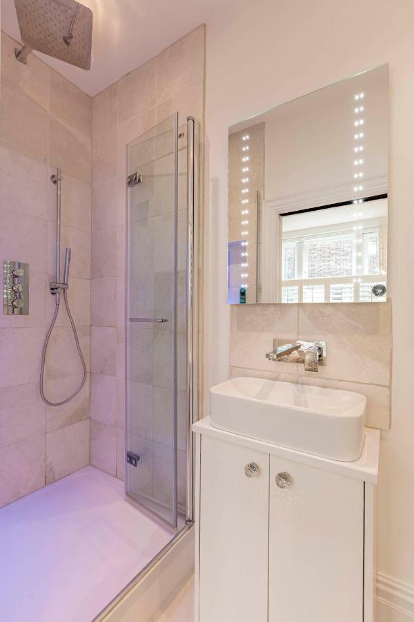 Fulham Road Apartment