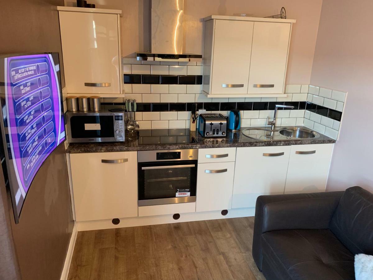 Apartment Charlesmere Gardems London