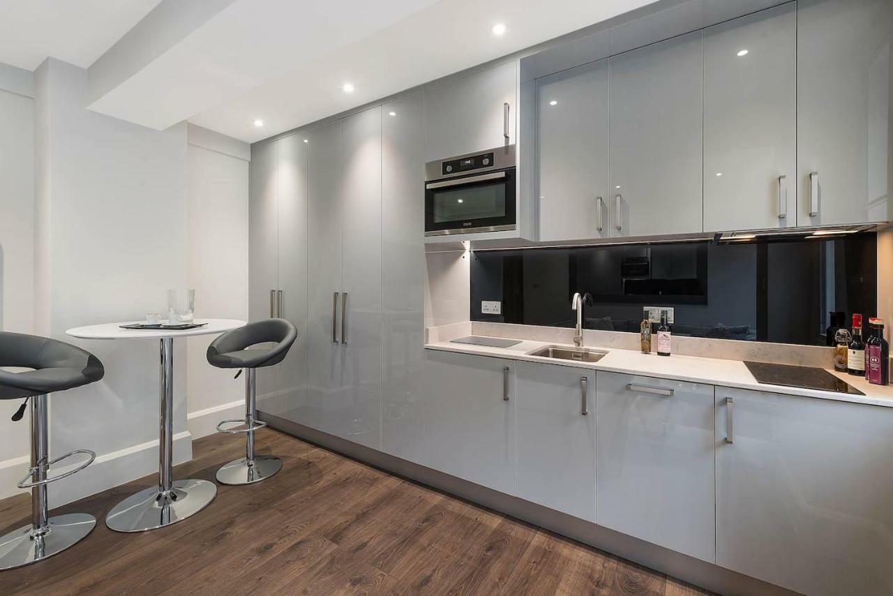 Beautiful Chelsea In Fashion District Apartment London