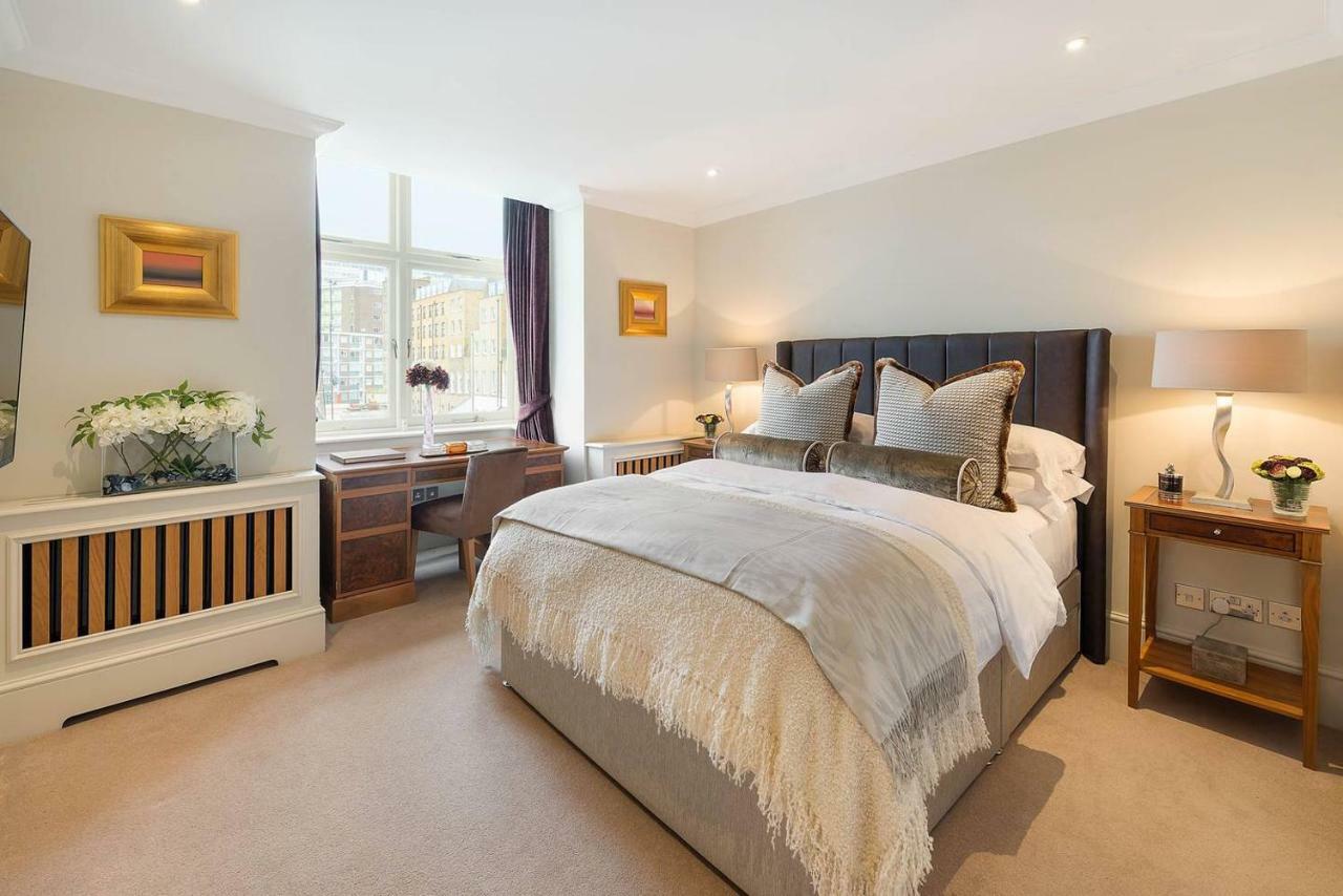 Grand Ambassadorial Duplex Hyde Park Apartment London