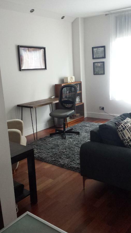 Apartment 12 Archer Street *