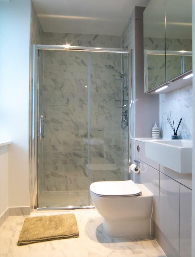 Grandeur Iv Executive Apartment, Central * London