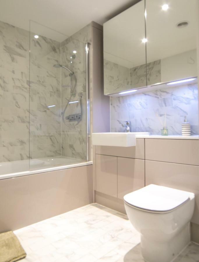 Grandeur Iv Executive Apartment, Central *