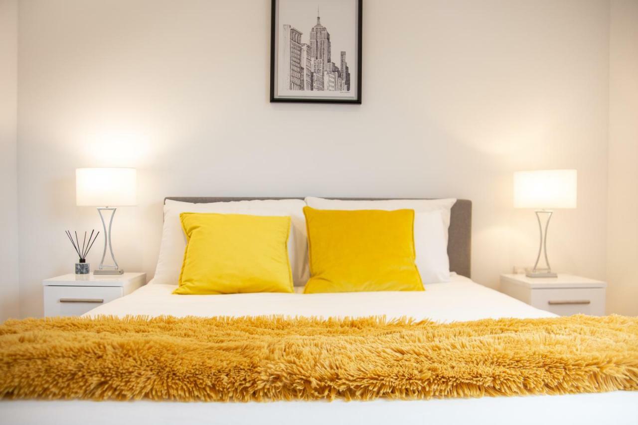 Grandeur Iv Executive Apartment, Central *