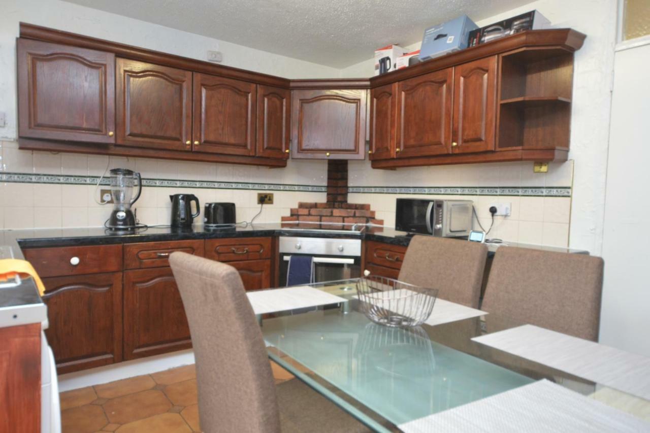 Holiday home Four Bedroom Townhouse 12 Minutes Walk To Excel Exhibition Centre *