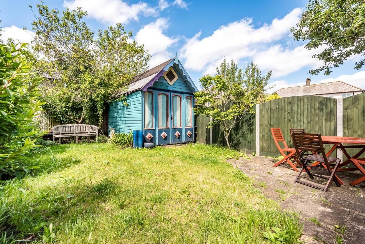 Holiday home Lovely Three Bedroomed House, Parking 2 Cars