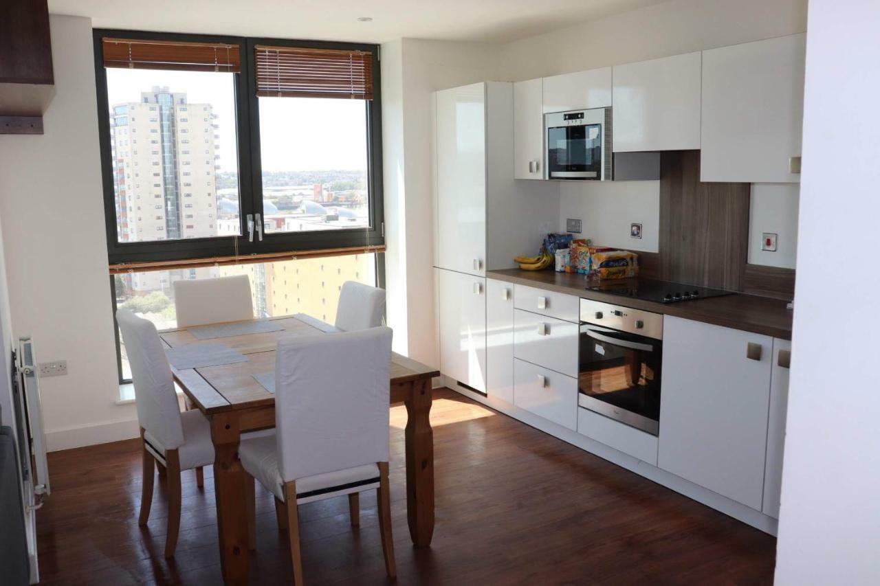 Apartment Premium Waterside London