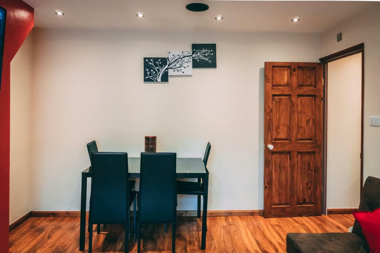 Quality Stay,2 Bed Near The Centre, 2min Walk From Metro Station London
