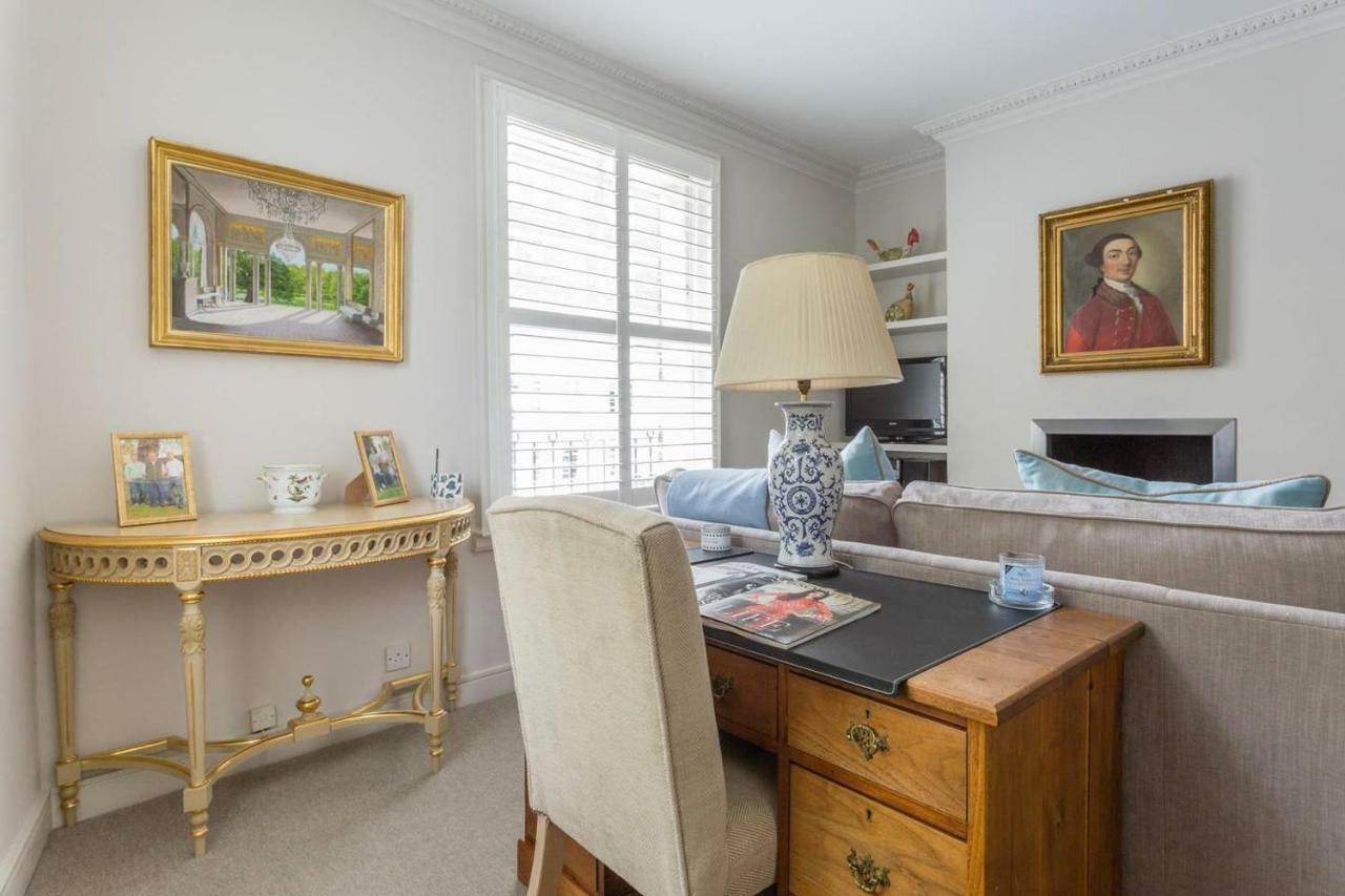 Cadogan Street Apartment