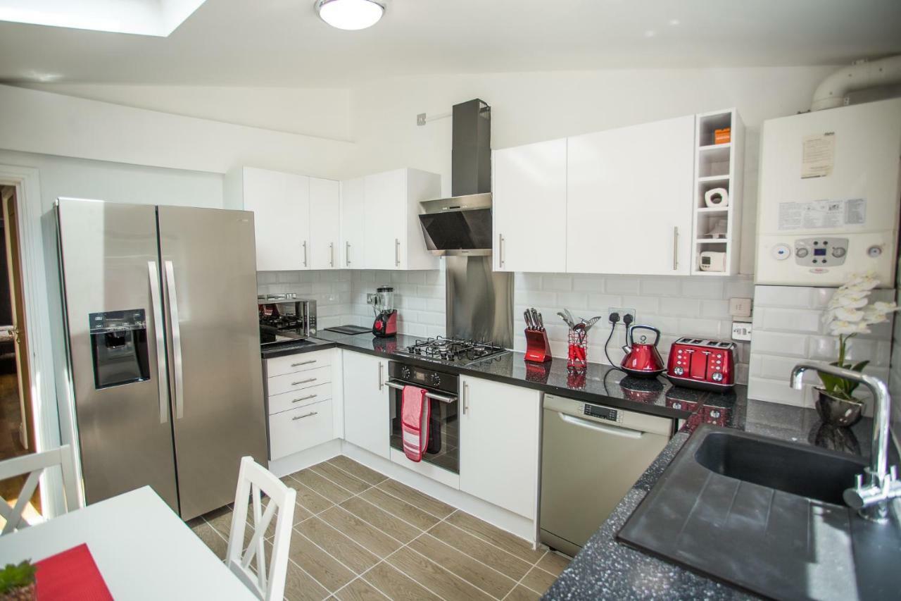 Apartment Sunset Homes London