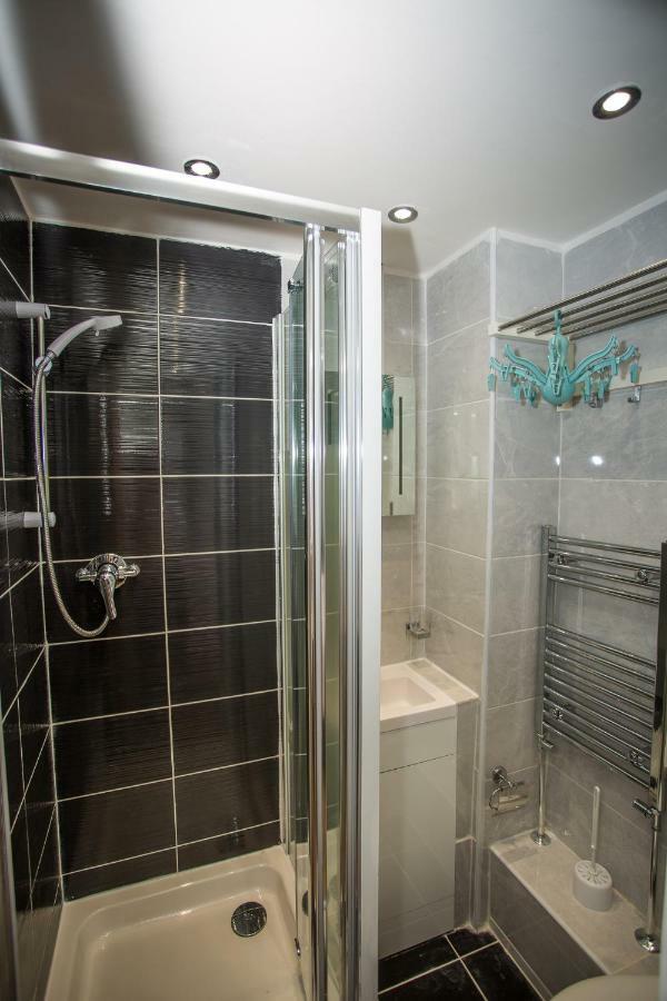 Sunset Homes London