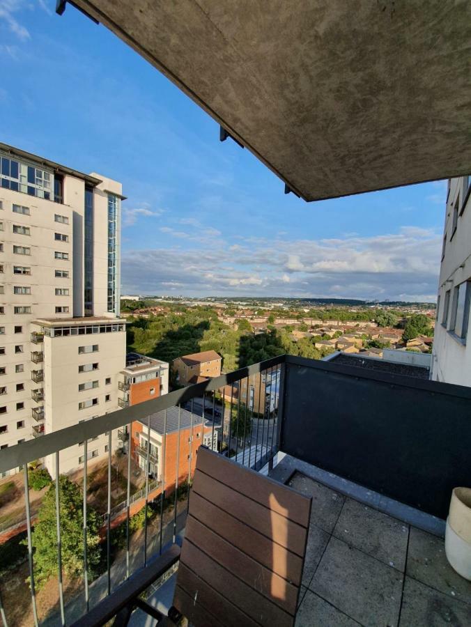 Affluent Riverside Sark Tower Apartment London