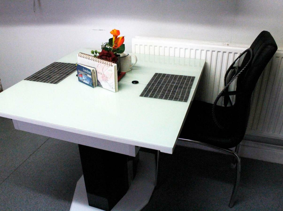 Central London Rooms * London