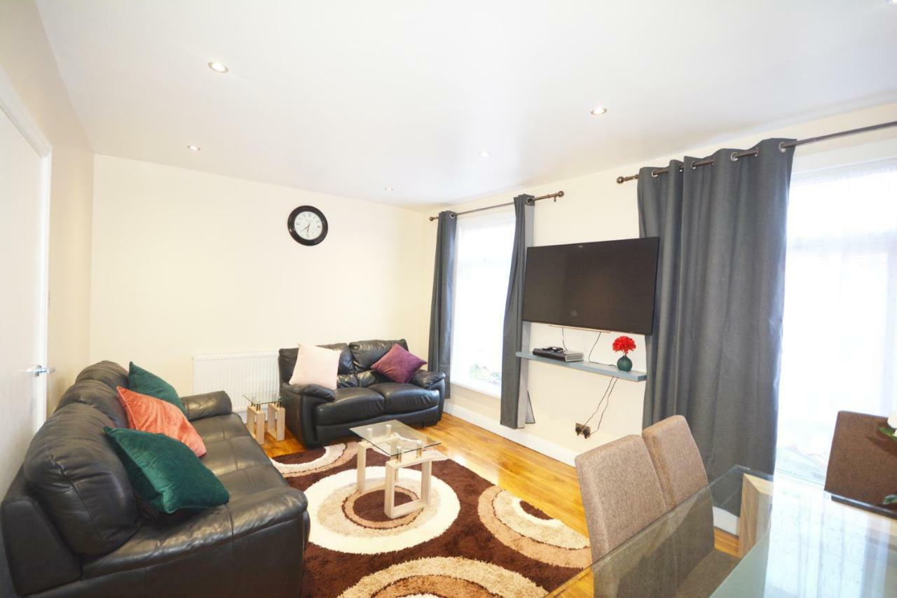 Apartamento Modern 4 Bedroom Londres