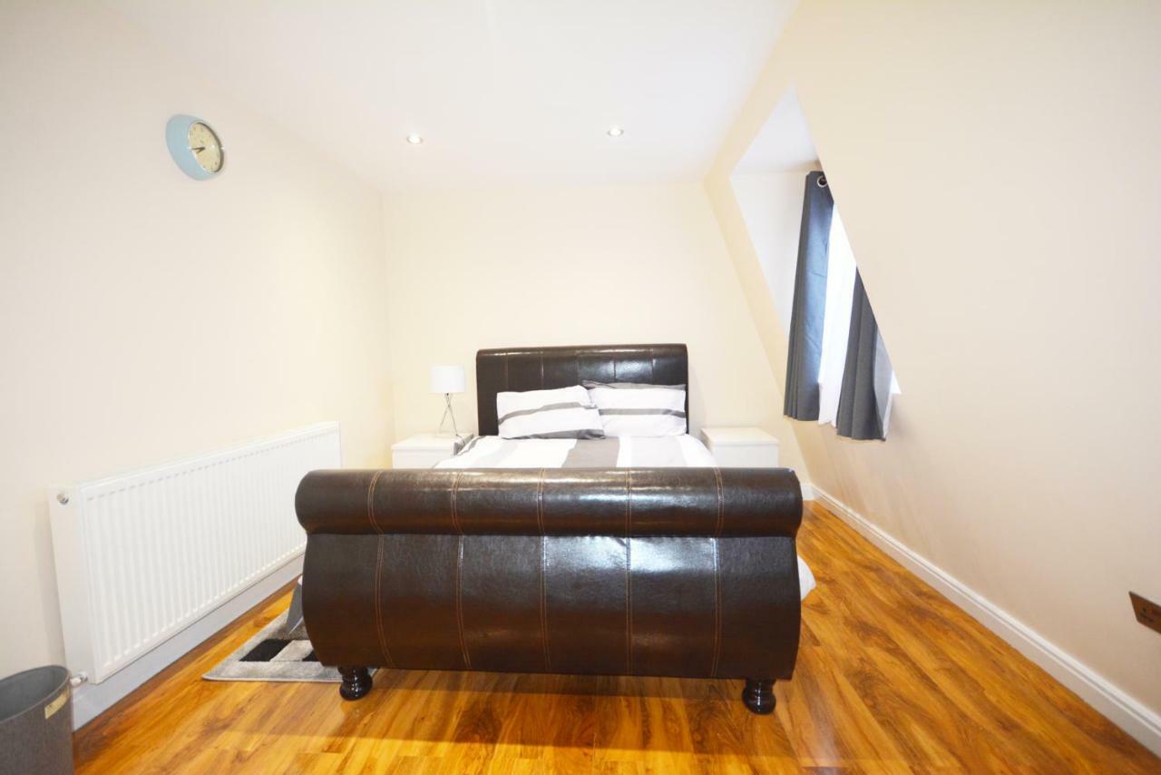 Modern 4 Bedroom Londres