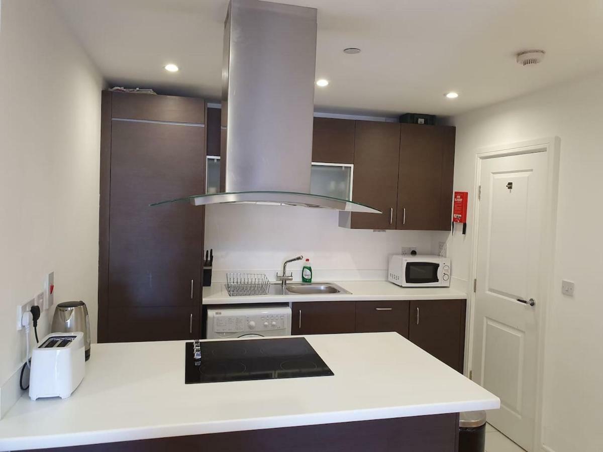 Amazing 2 Beds 2 Baths 10 Minutes To Bridge Apartment