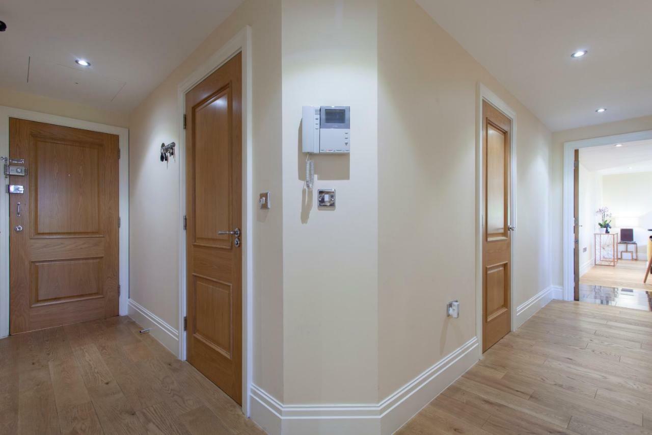 Thames View Apartment, Imperial Wharf *