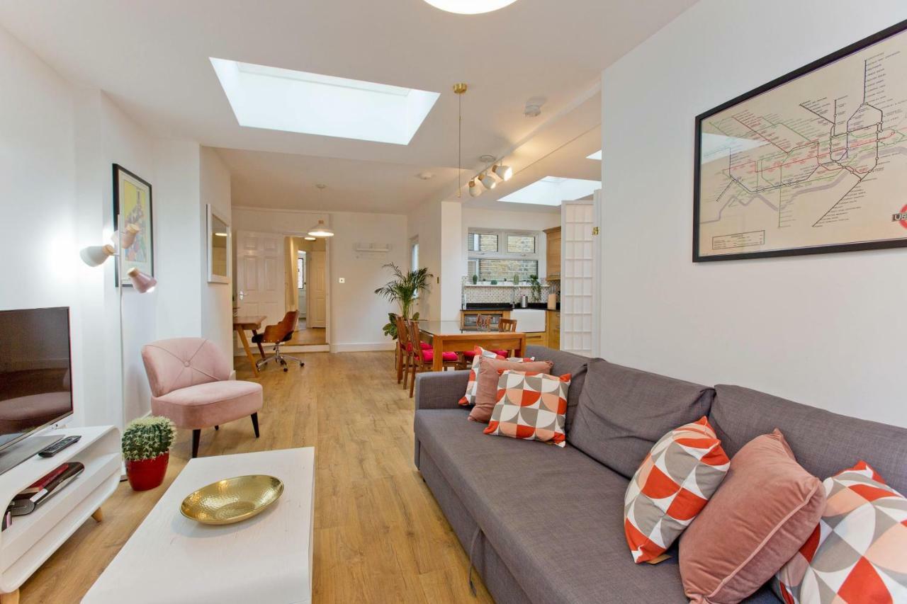 Apartment Highbury Fieldway *