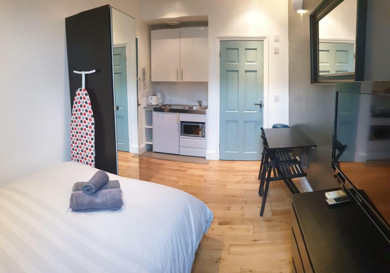 Stylish Studio In Brixton - E *