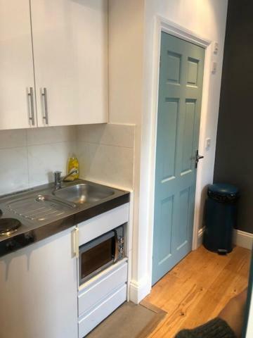Stylish Studio In Brixton - E Apartment London