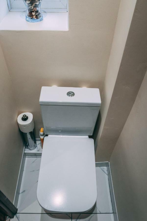 Quality Stay,2 Bed Near The Centre, 2min Walk From Metro Station Apartment *