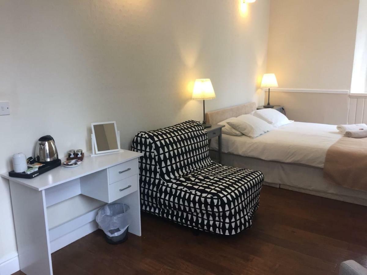Bed & Breakfast Tourian Lounge Hotel 3*