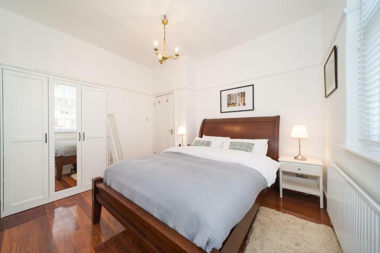 - Great Location London