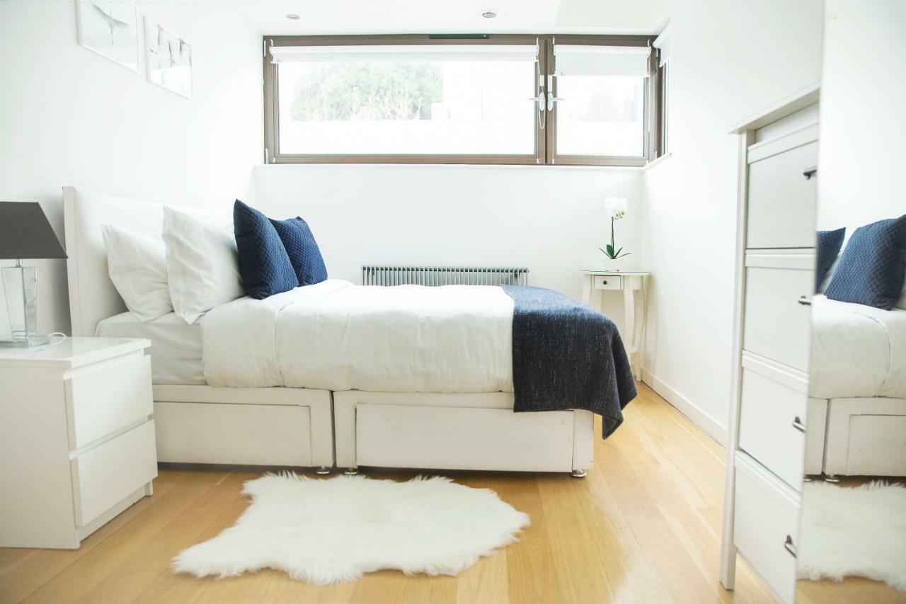 Ferienhaus The Holborn Lights - Modern 3Bdr Home With Rooftop Terrace & Garage *