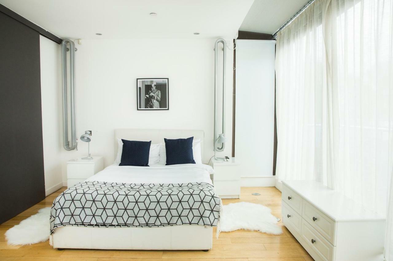 Ferienhaus The Holborn Lights - Modern 3Bdr Home With Rooftop Terrace & Garage *