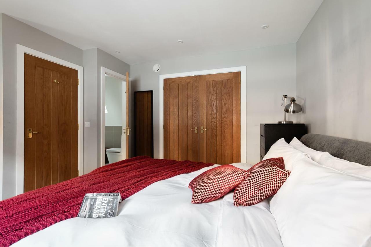 The Norfolk Maisonette - Lovely 4bdr Mews *