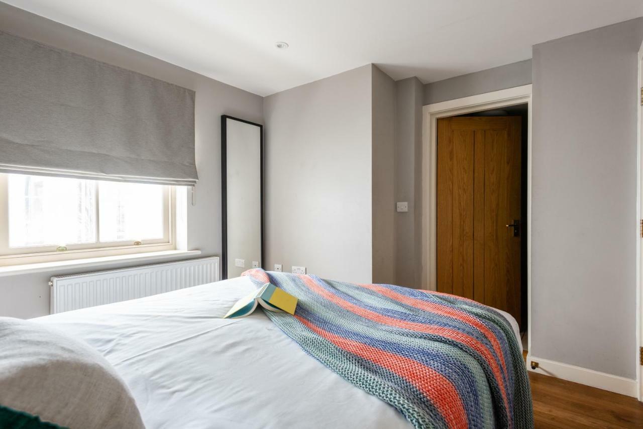 The Norfolk Maisonette - Lovely 4bdr Mews Apartment