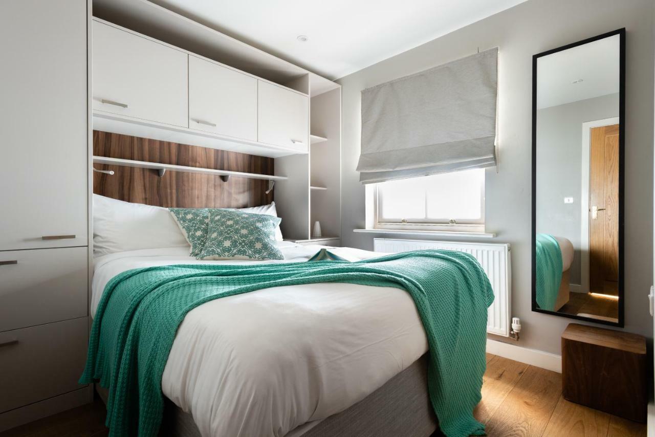 The Norfolk Maisonette - Lovely 4bdr Mews London