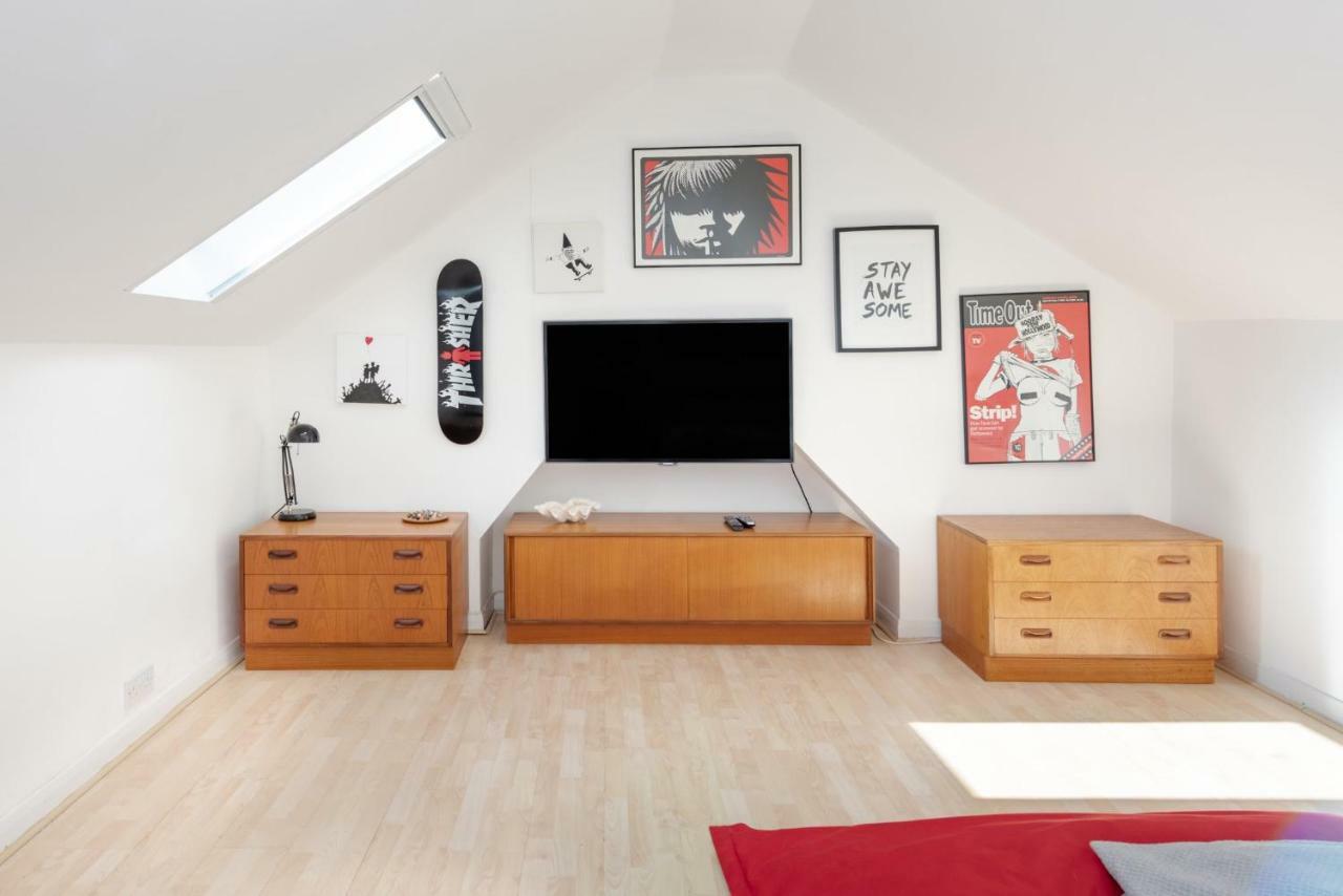 Gorgeous, 4 Bed Victorian House In Dollis Hill *