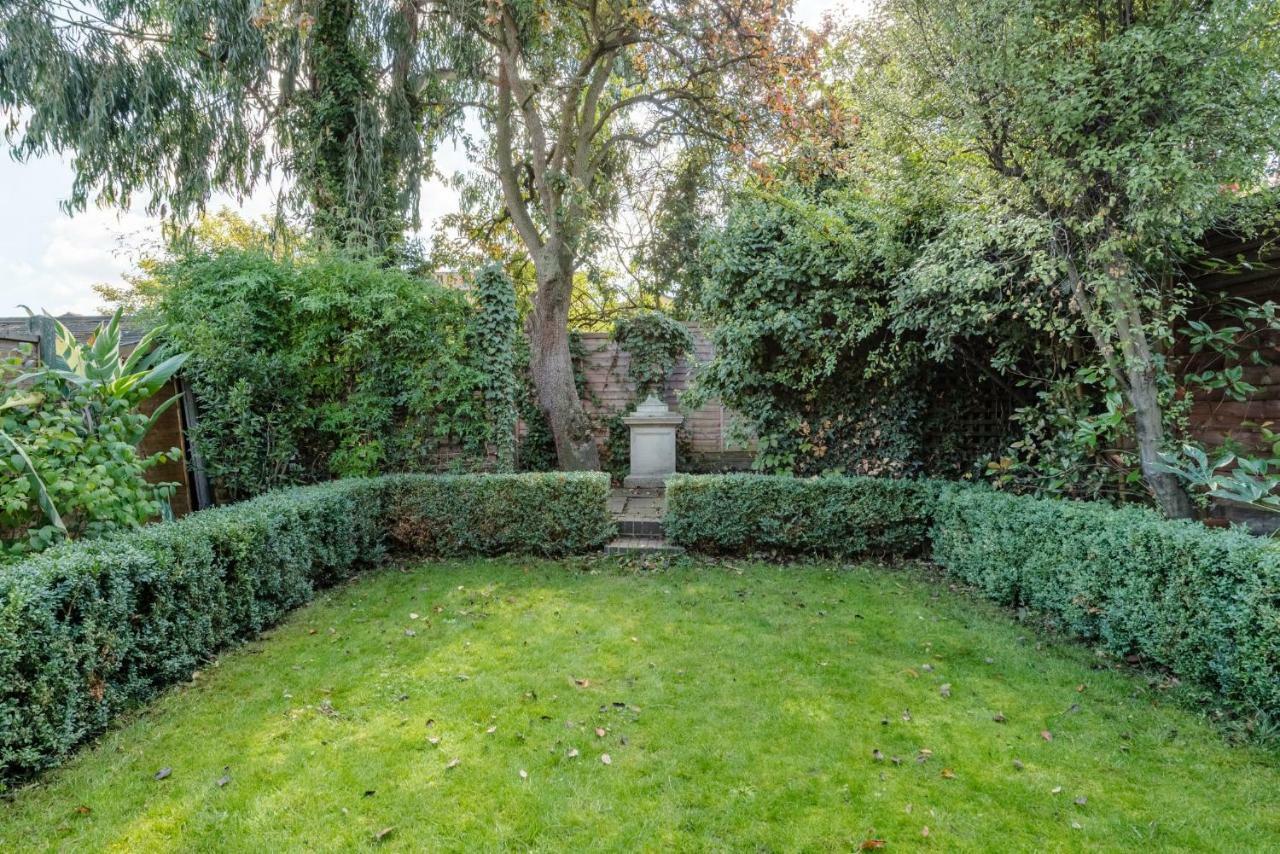 Gorgeous, 4 Bed Victorian House In Dollis Hill London