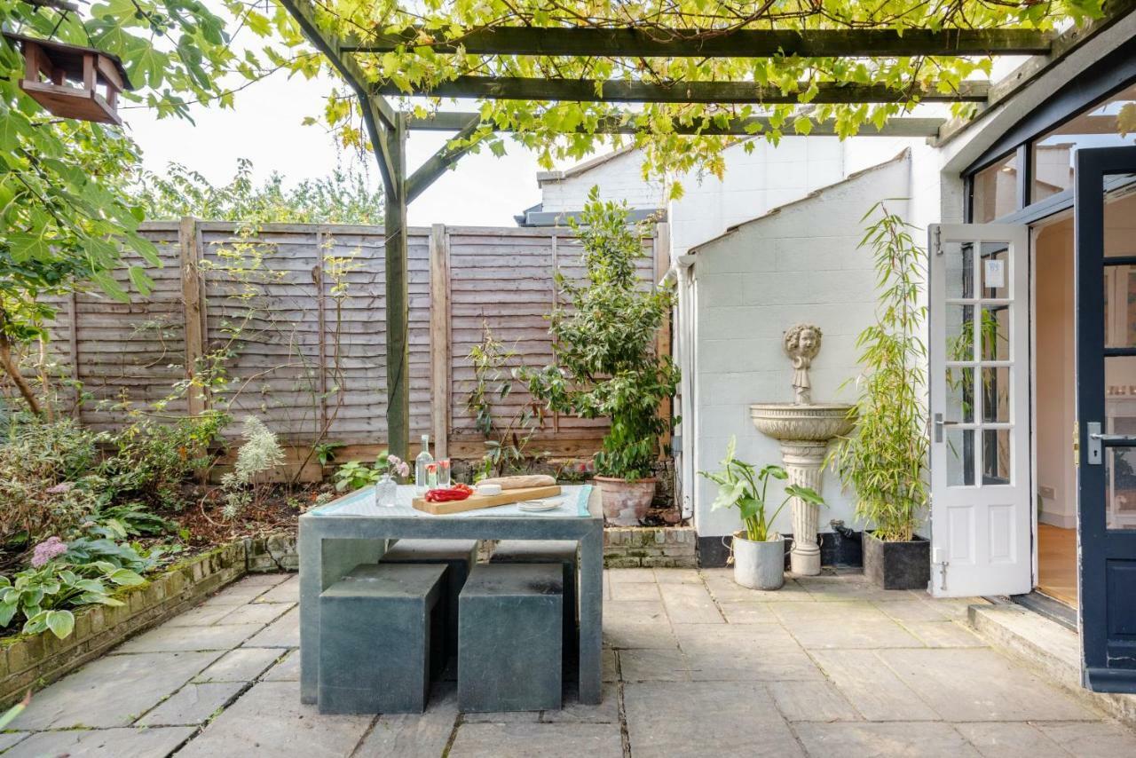 Gorgeous, 4 Bed Victorian House In Dollis Hill Ferienhaus London