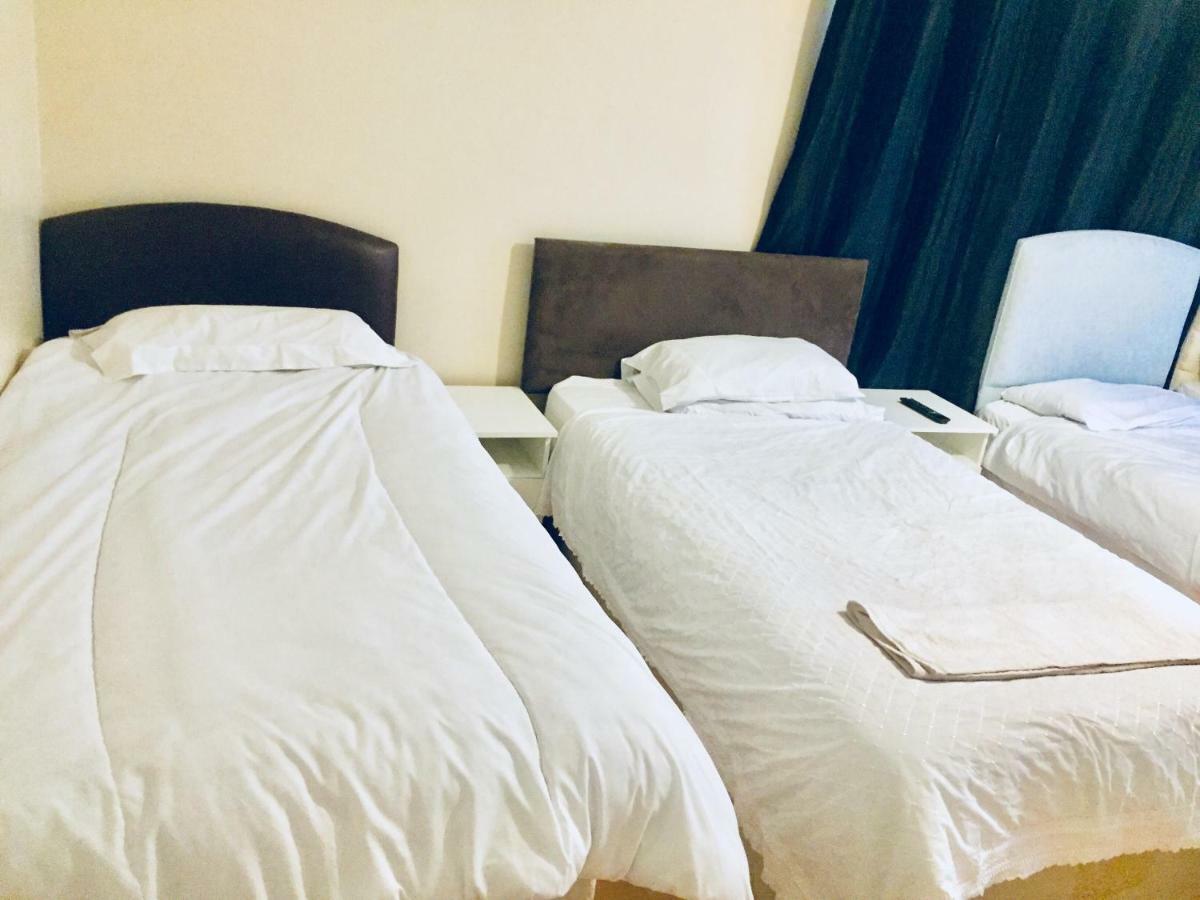 Guest house For 6 People *