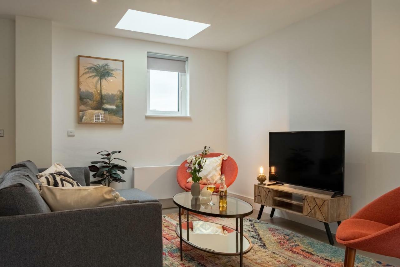 Sweet - Mile End Apartment London