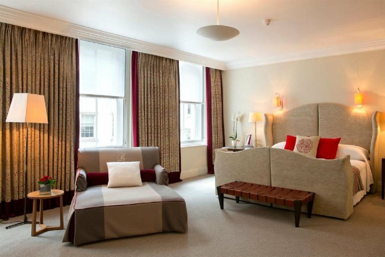 Brown's Hotel, A Rocco London