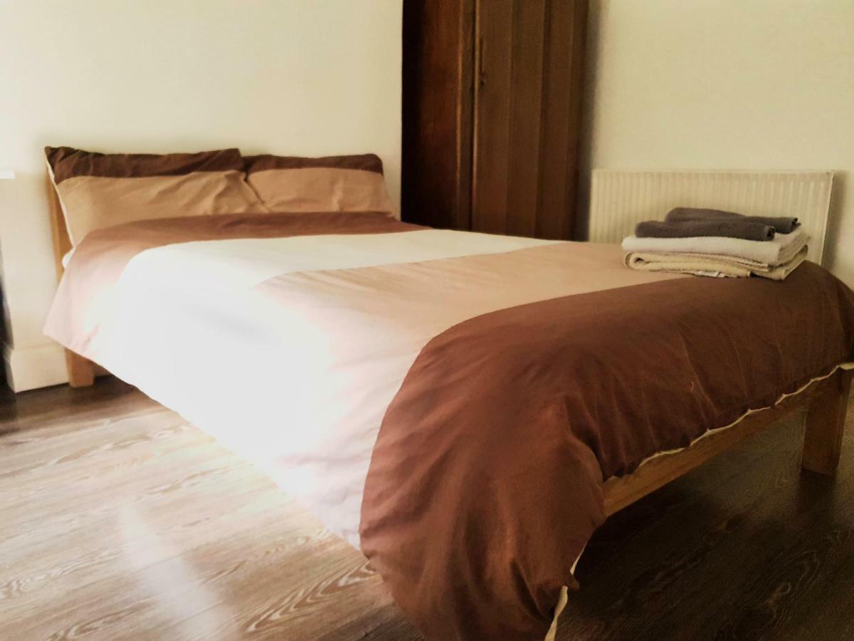 Homestay In Queen's Park London