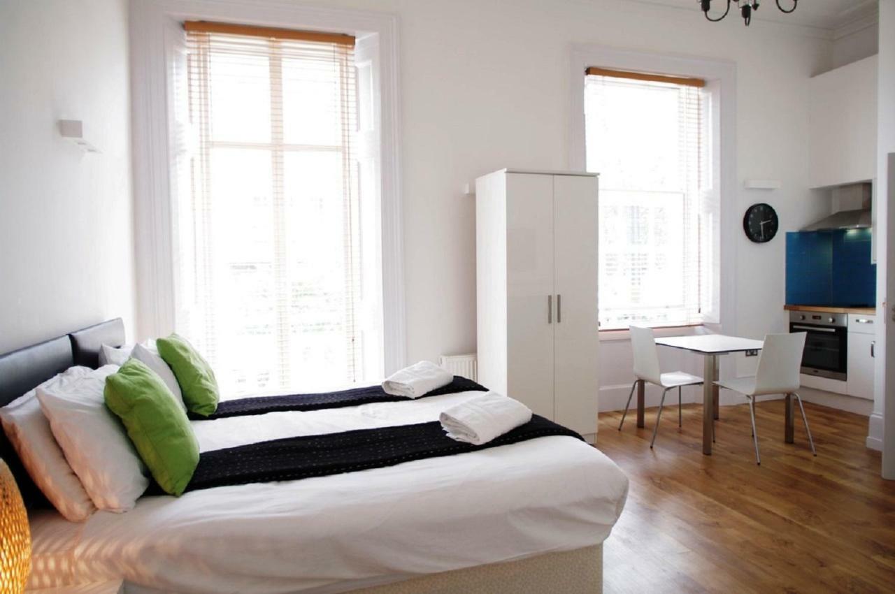 Acorn - Byng Place * London