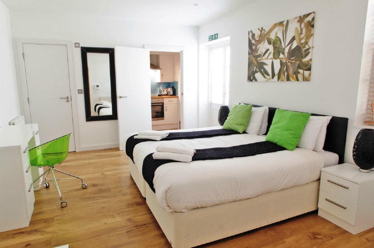 Acorn - Byng Place Apartment