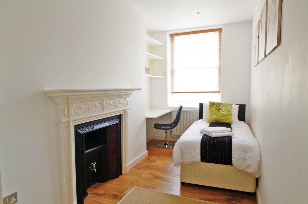 Acorn - Byng Place * London