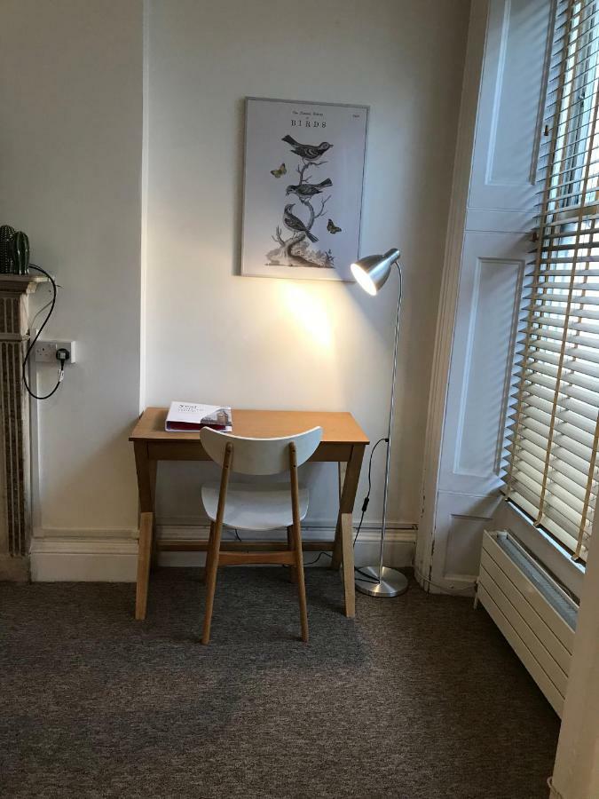 Acorn - Gower Street Apartment