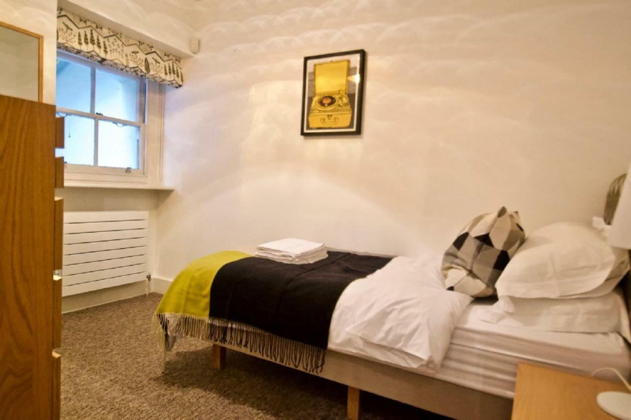 Acorn - Gower Street London