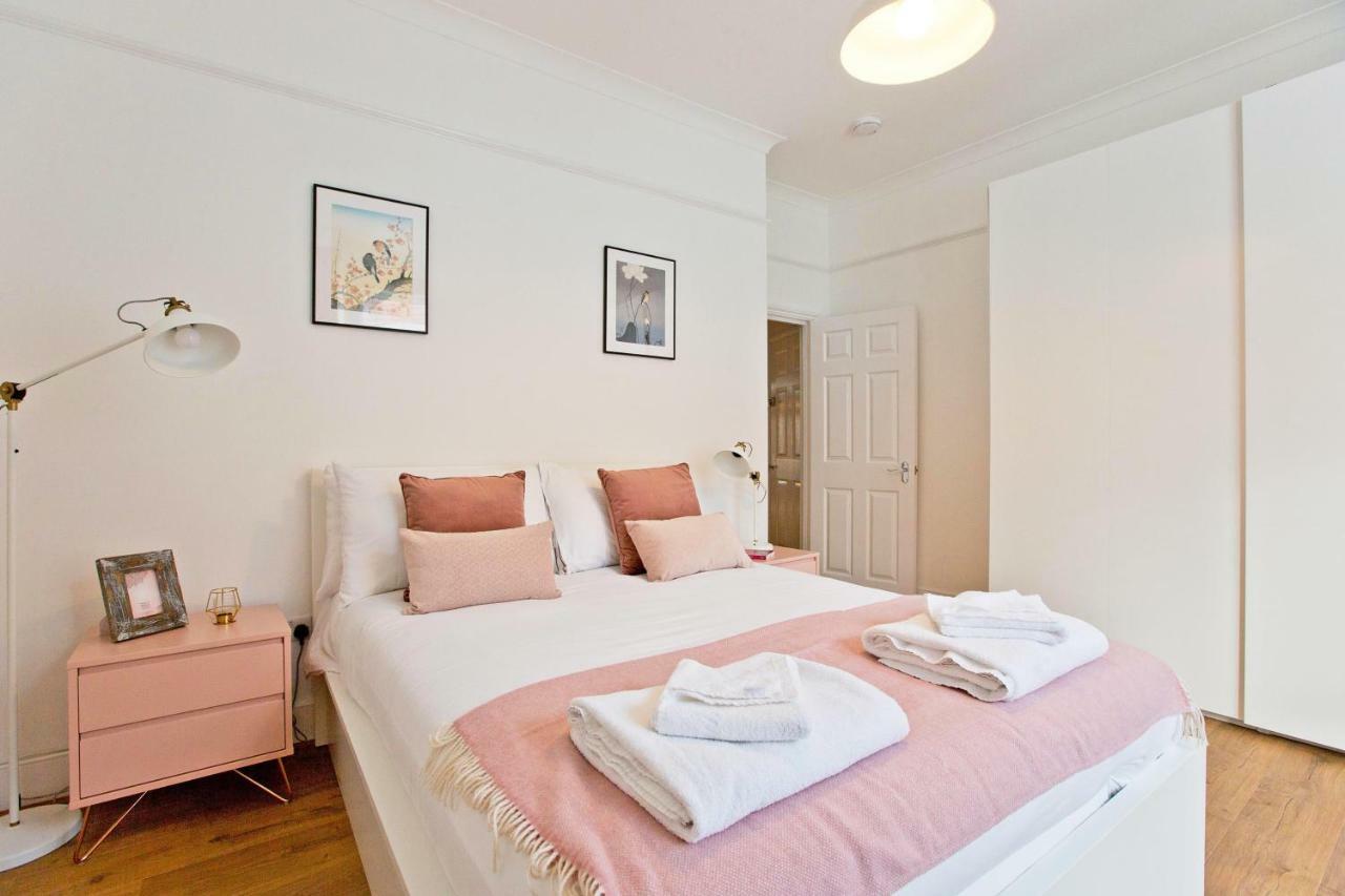 Highbury Fieldway London