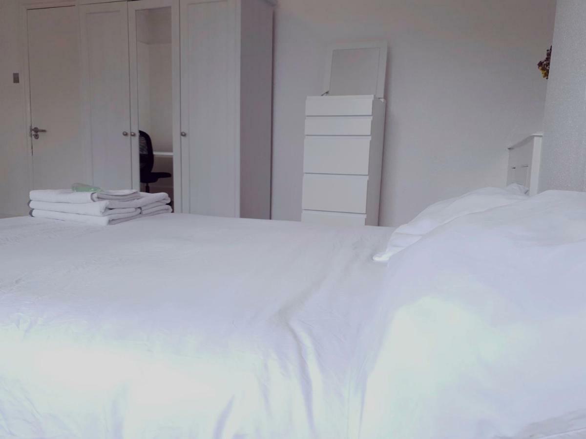In Queen's Park Homestay *