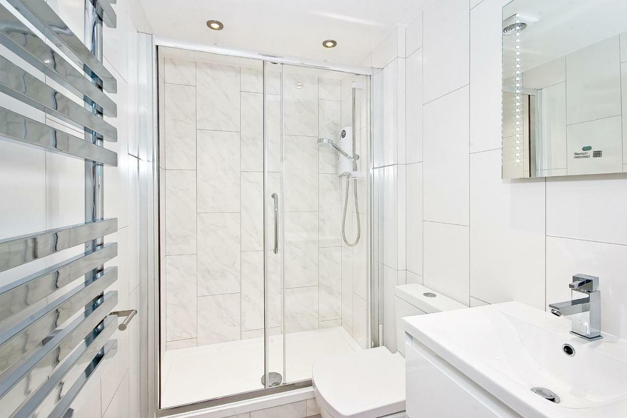 Eldon Chambers Flat 2 By Living *